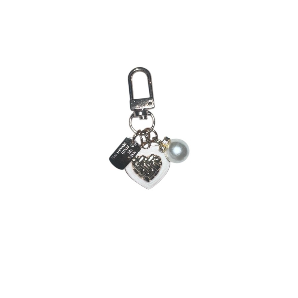 FREE W/purchase Gold and Silver Heart Charm Keychain - Picture 2 of 8